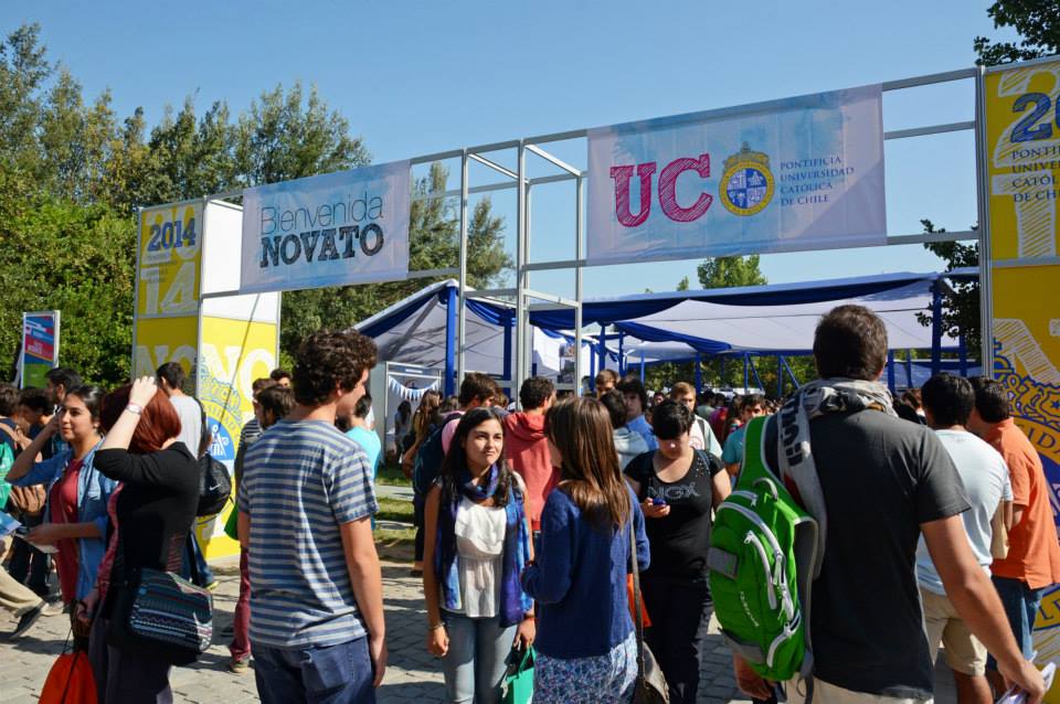 Con masivas actividades, la UC recibe a más de 4800 nuevos alumnos
